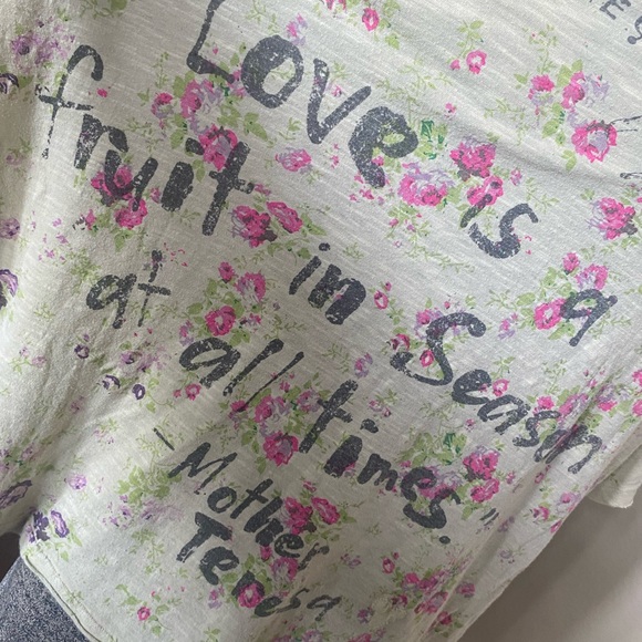 Magnolia Pearl NEW "MOTHER TEREA" Jersey Flower SOLD OUT Tees T-shirt NWT - Picture 6 of 10